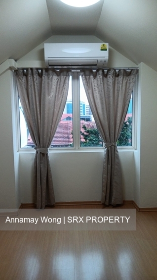 Sennett Estate (D13), Terrace #445809561